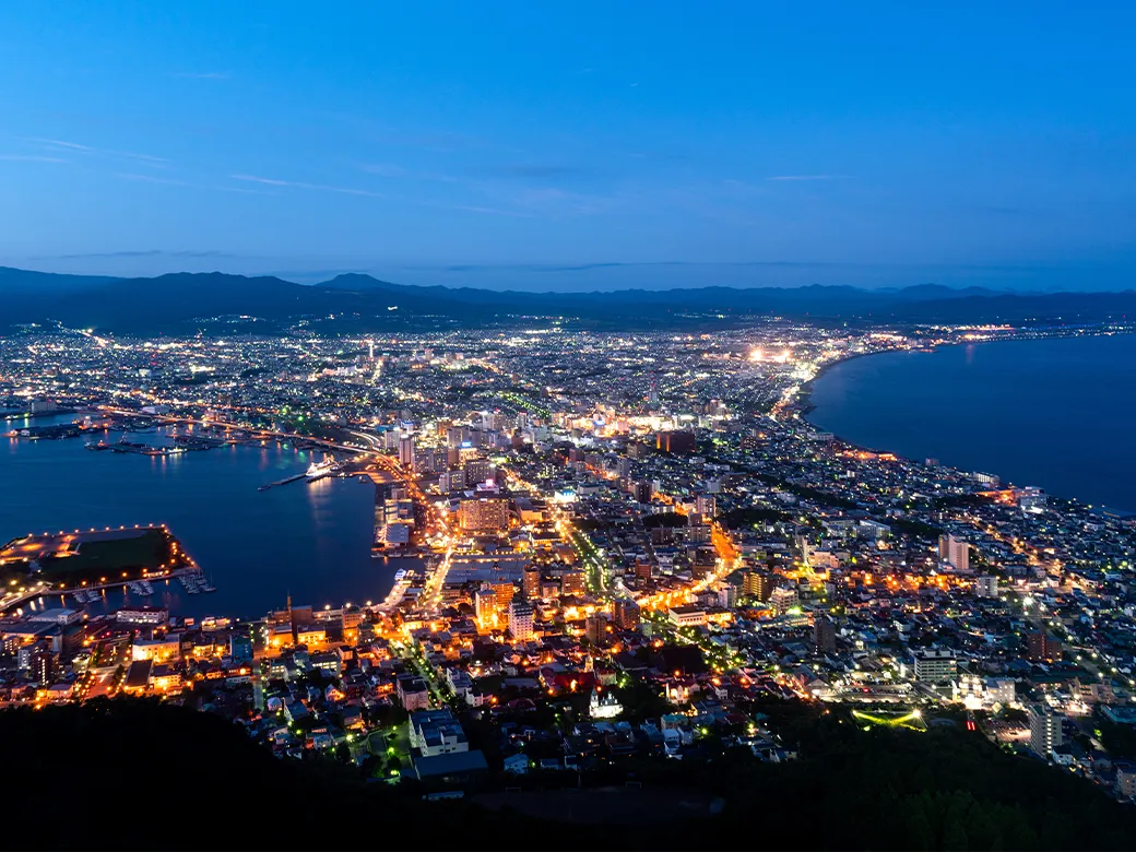 株式会社エッグプラントは、店舗経営の未来を、実証済みの成功法則で変革します。